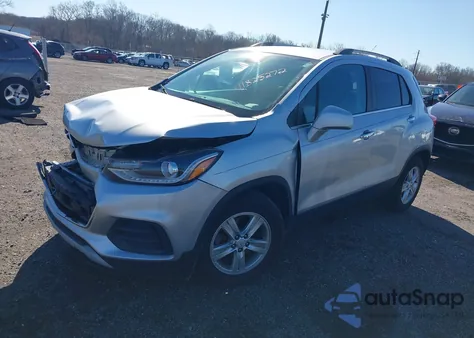 2020 Chevrolet Trax Fwd Lt z USA, uszkodzony, nr VIN KL7CJLSB0LB029045